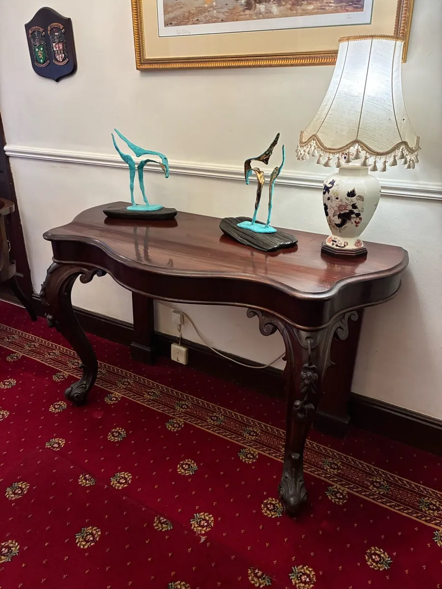 Hall table - Image 2