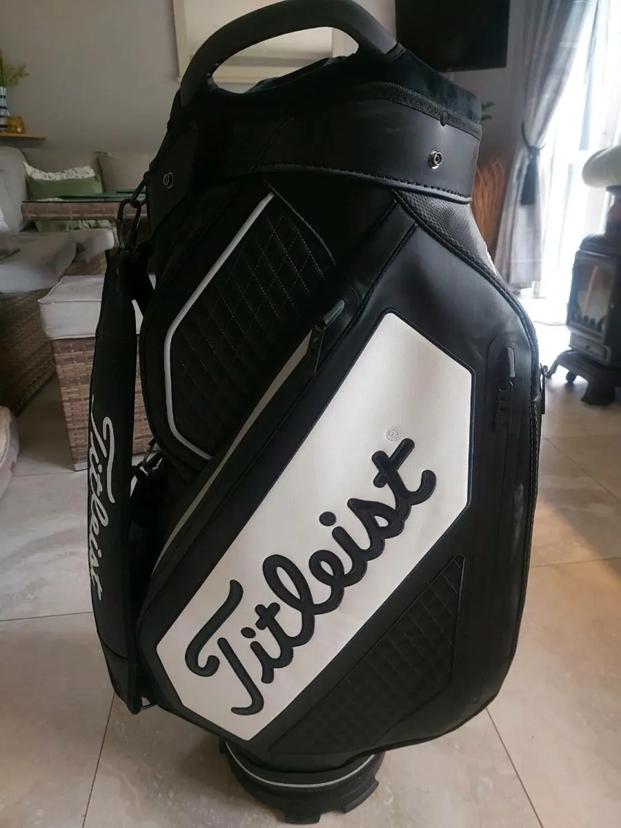 NEW Titleist Premium tour cartbag - Image 2