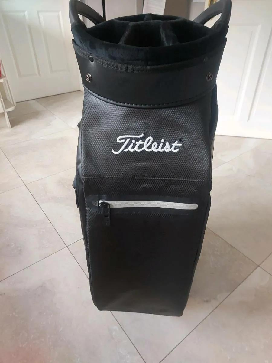 NEW Titleist Premium tour cartbag - Image 4