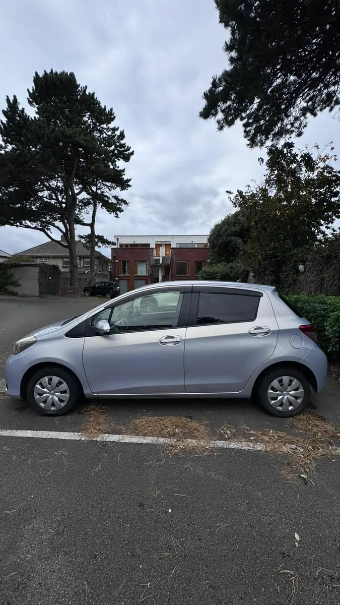 Toyota Vitz 2013 - Image 2
