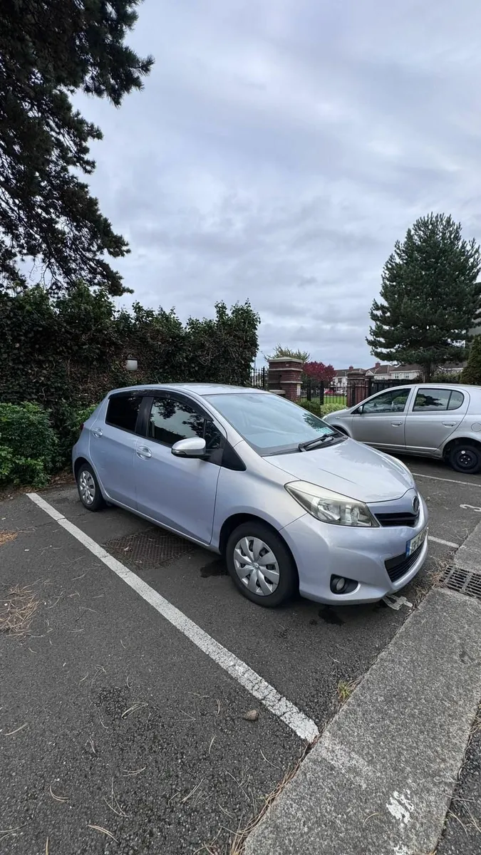 Toyota Vitz 2013 - Image 4