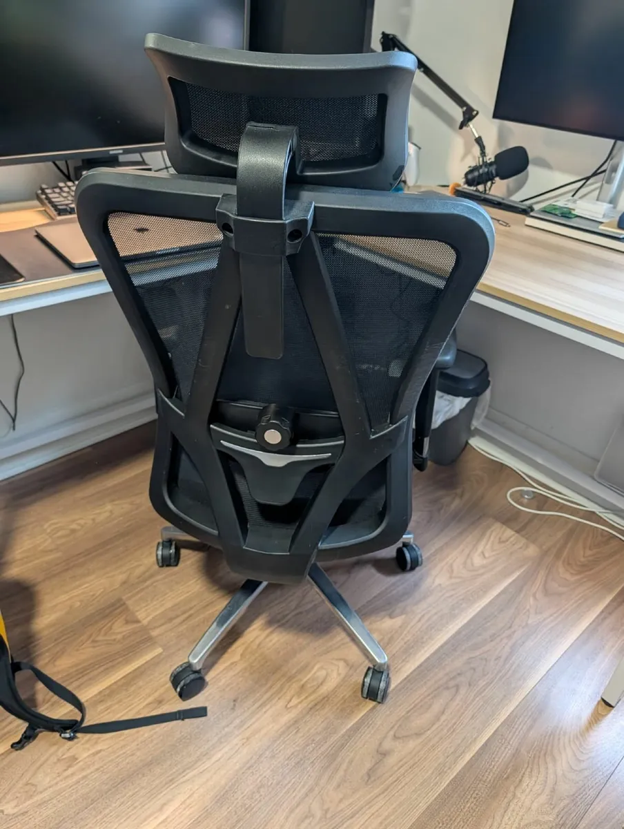 Ergonomic Gaming/Office Chair - Image 3