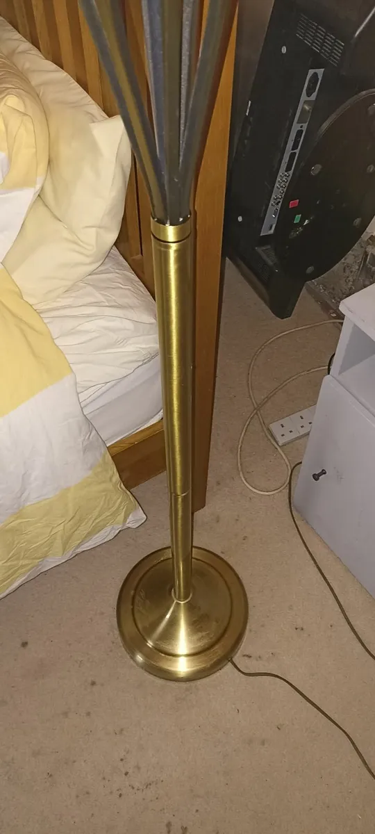 Modern Floor Lamp - Image 2