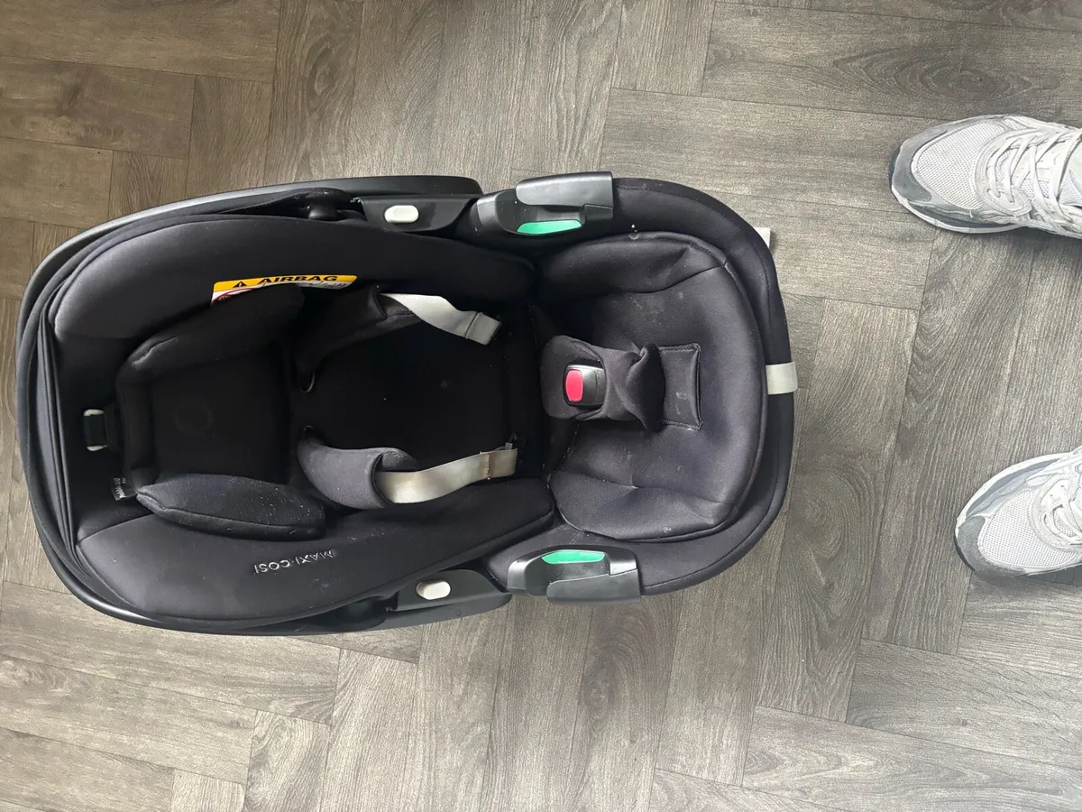 Maxi-Cosi Pebble Infant Car Seat