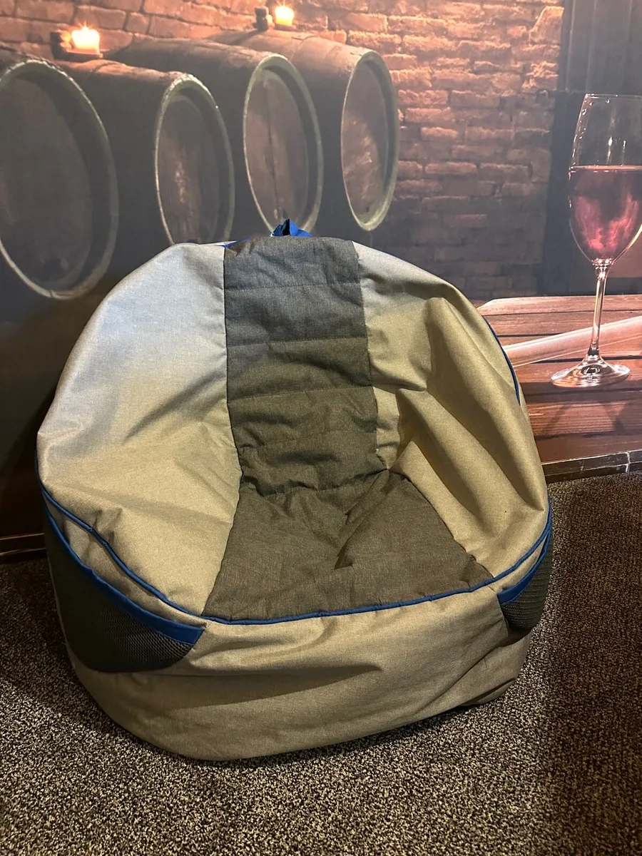 Bean Bag - Image 3