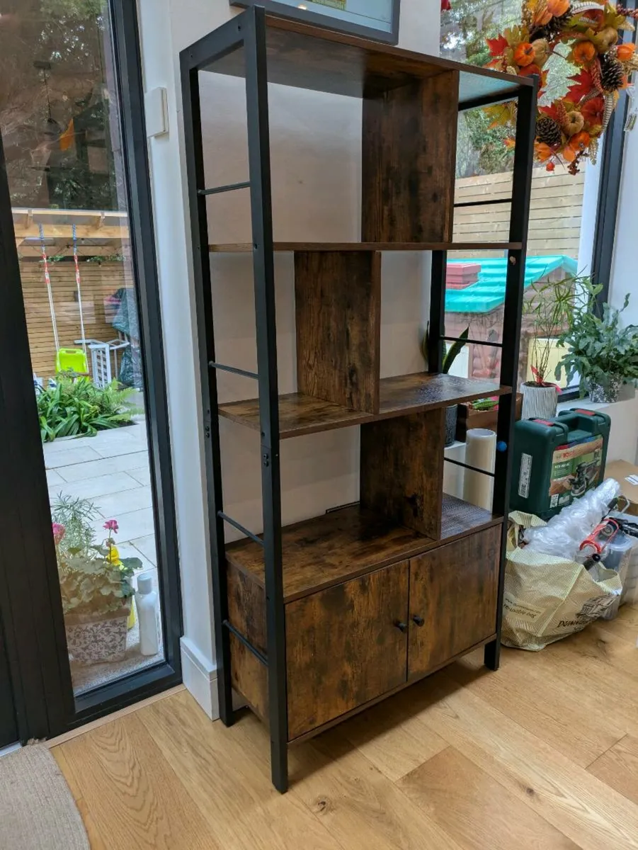Bookshelf - Image 3