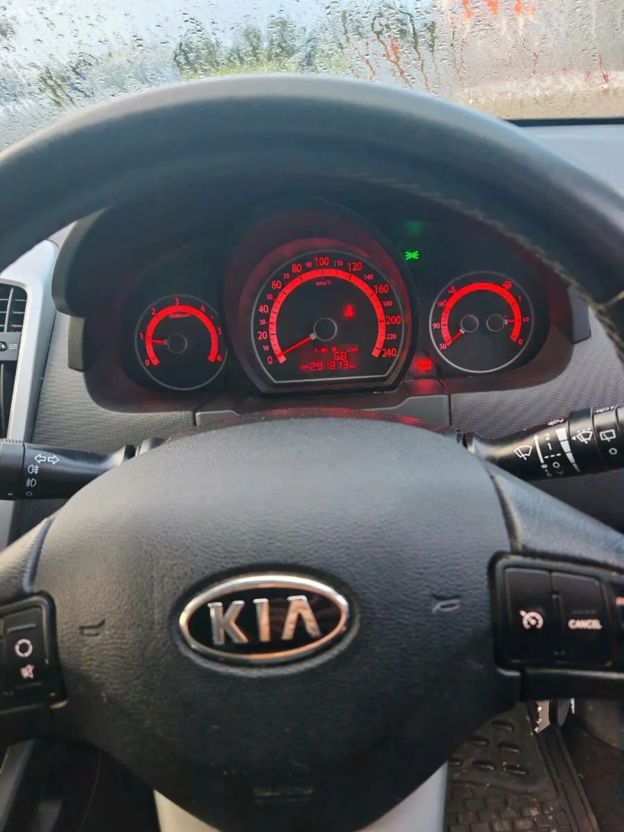 Kia Ceed estate - Image 1