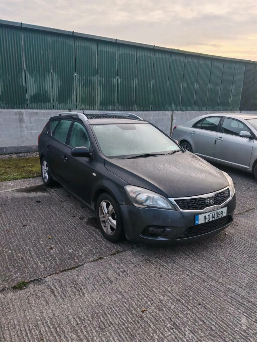 Kia Ceed estate - Image 3