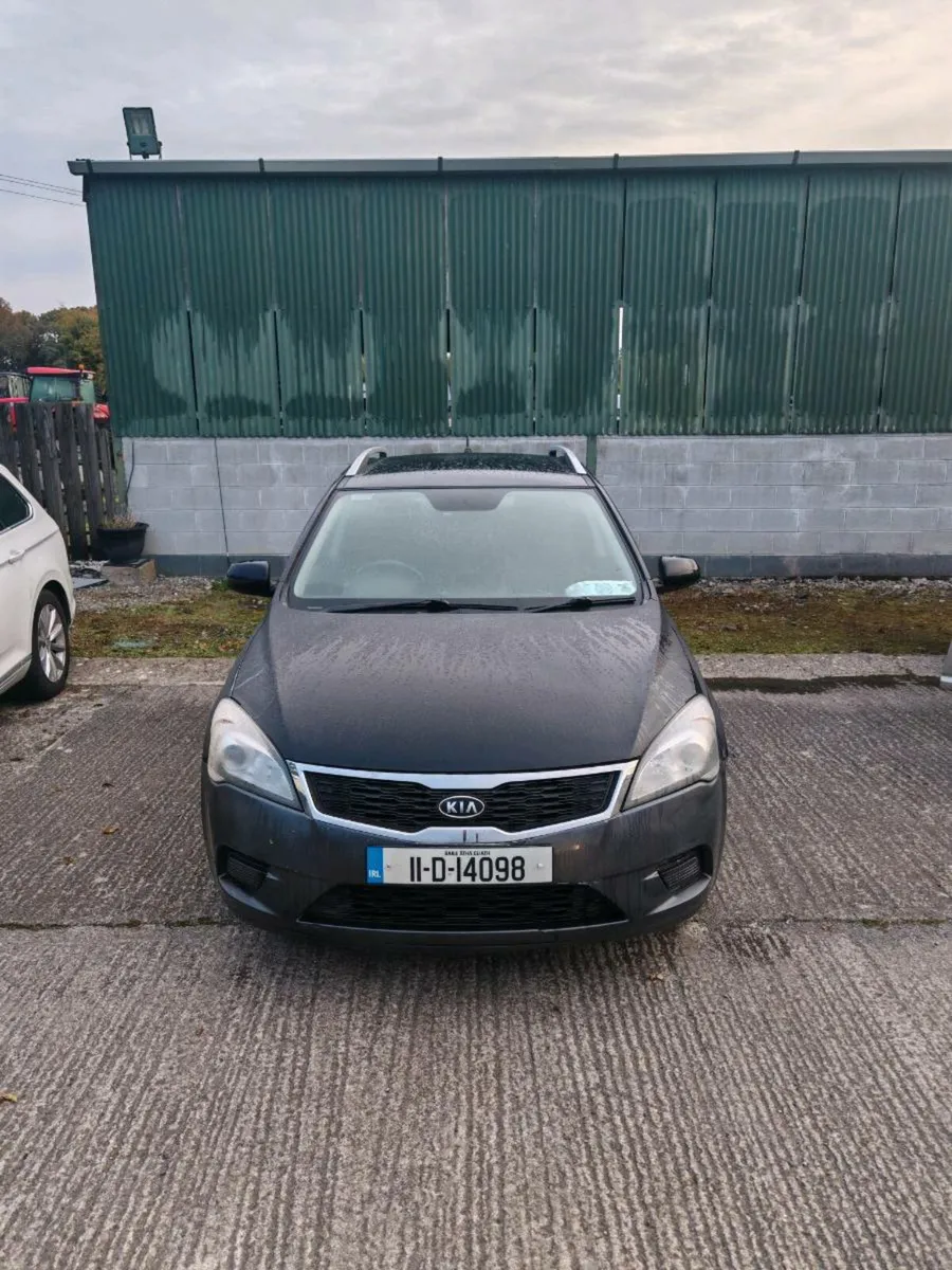Kia Ceed estate - Image 4