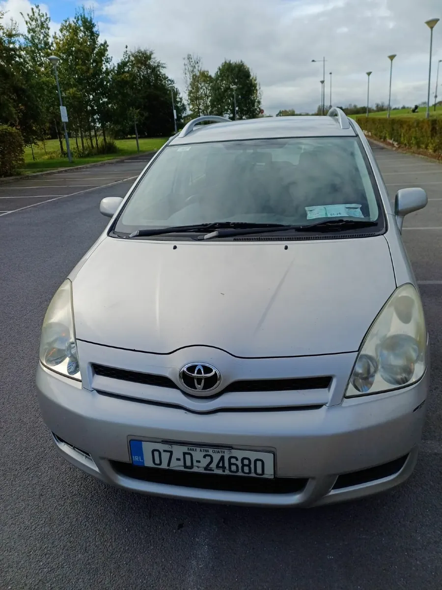 Toyota Corolla Verso 2007 - Image 1