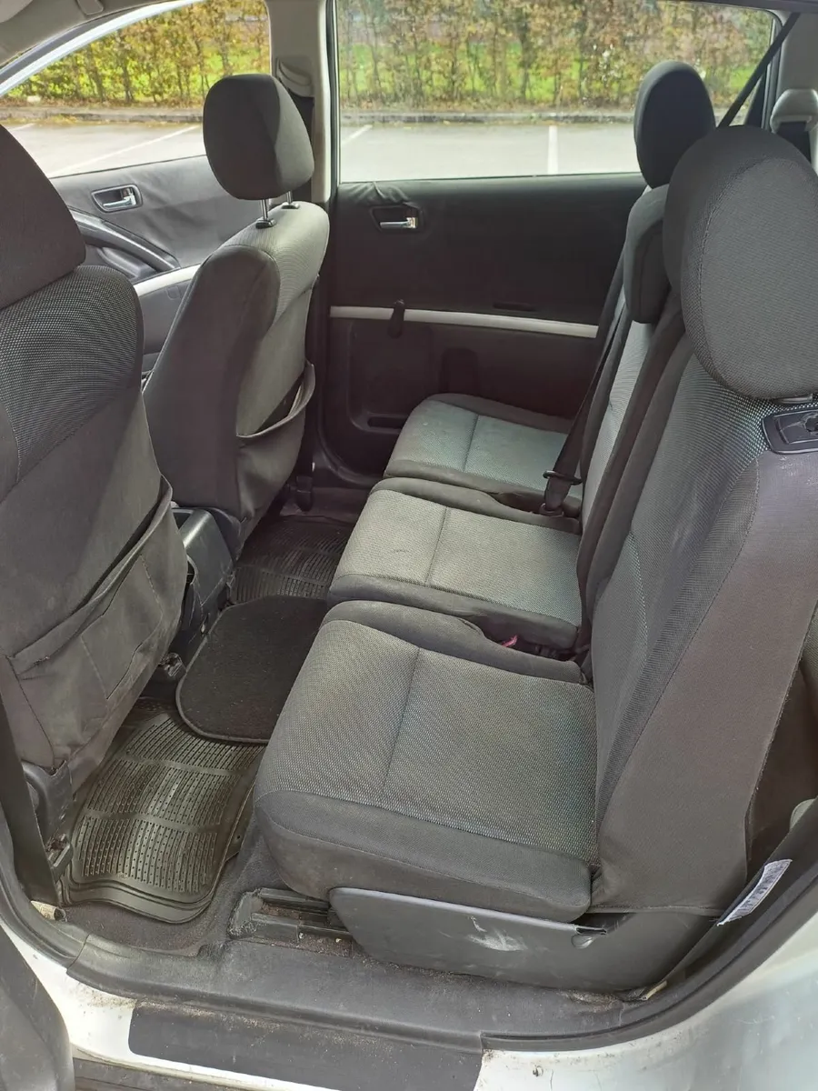 Toyota Corolla Verso 2007 - Image 4