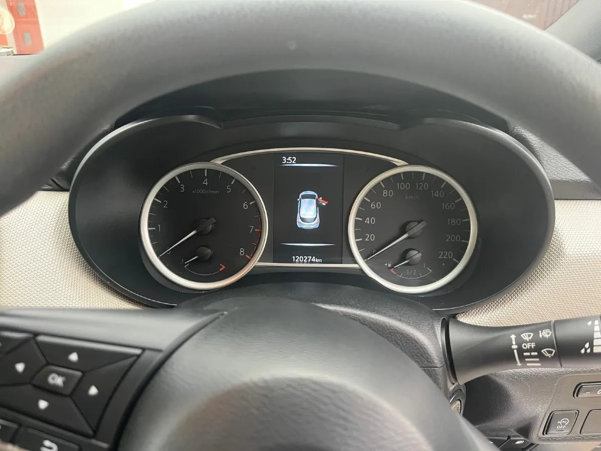 Nissan Micra 2018 - Image 4