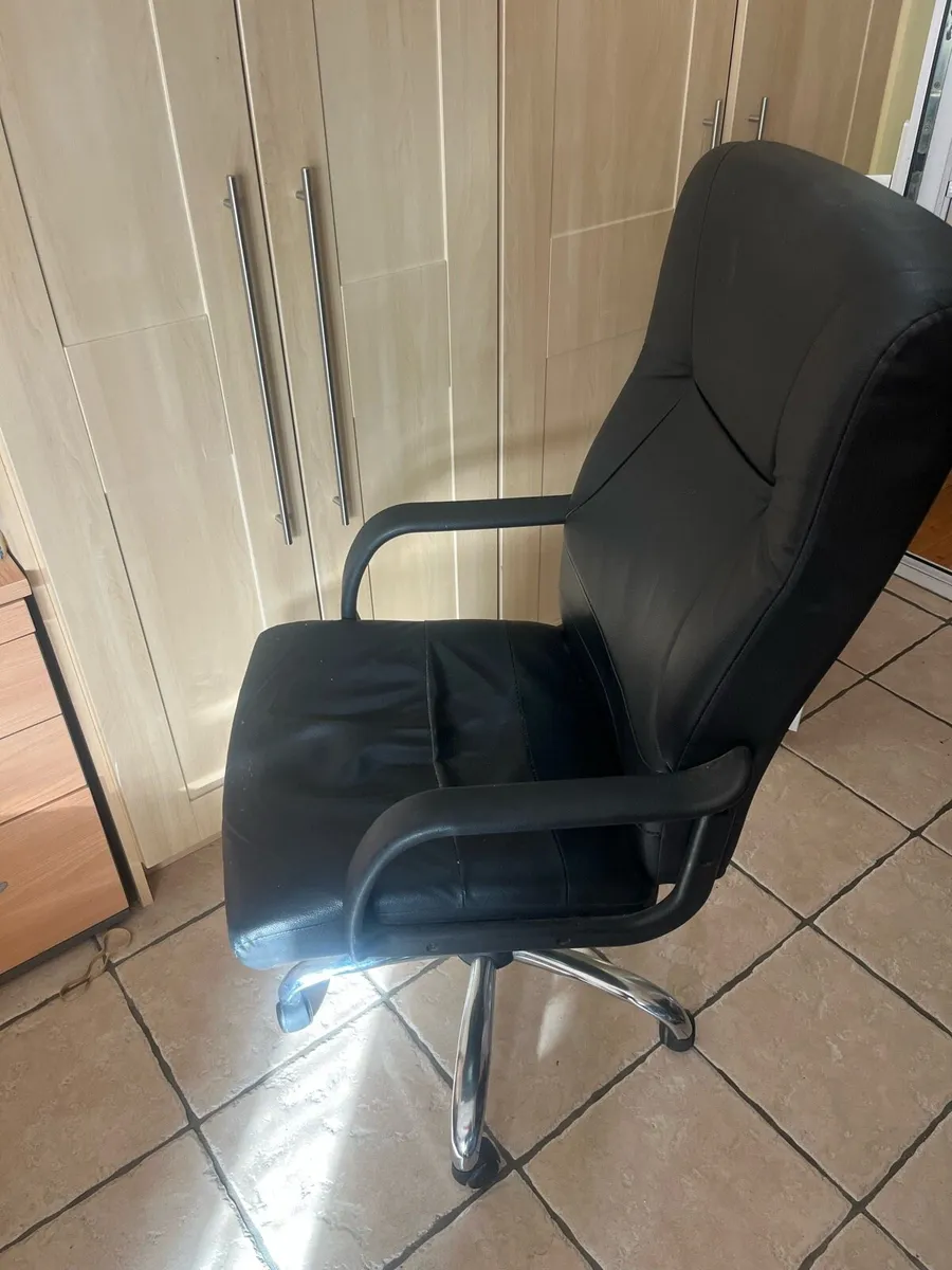 Black Leather Office Chair - Image 3