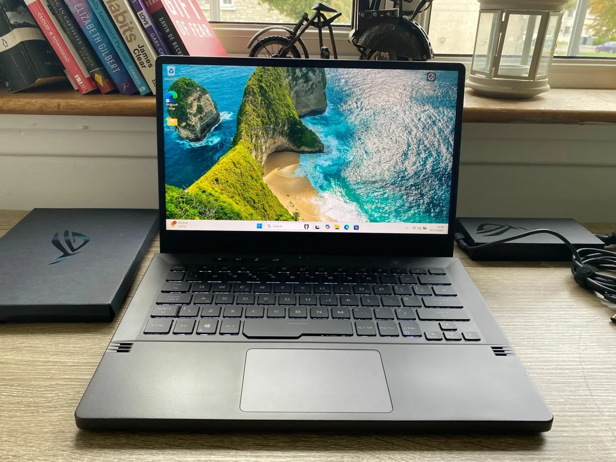 ASUS Zephyrus G14 14" QHD 120Hz Gaming Laptop - Image 1