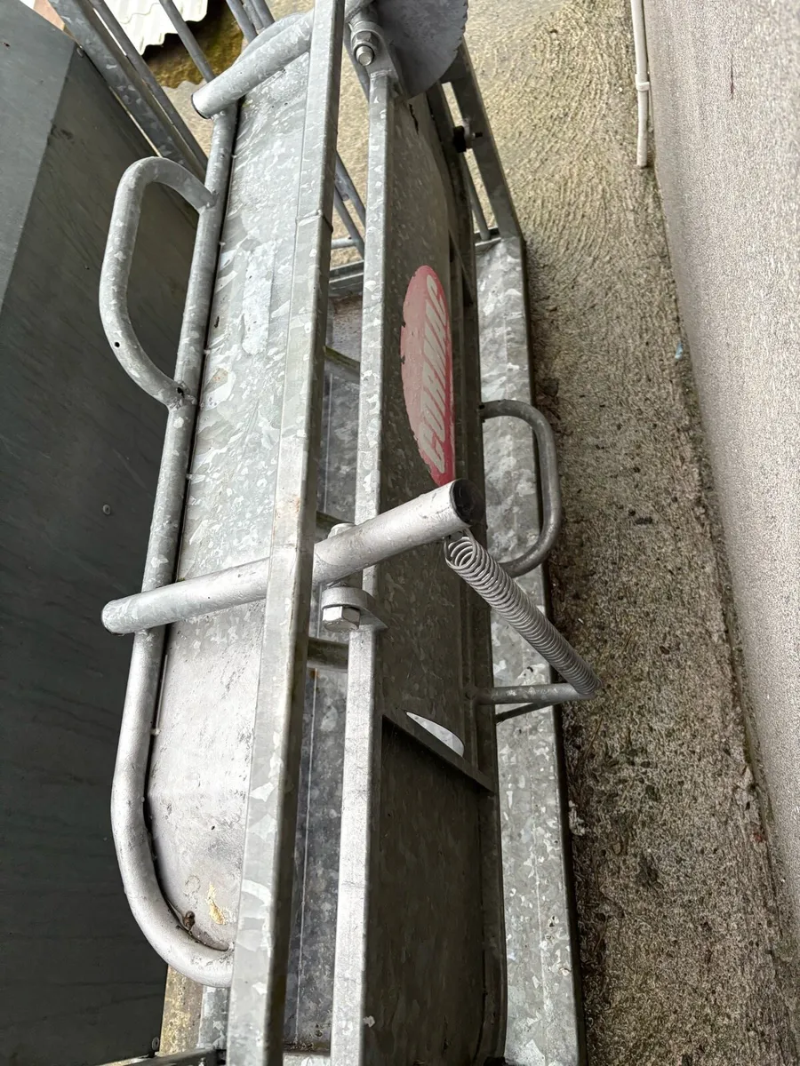 Turn over crate - Image 3