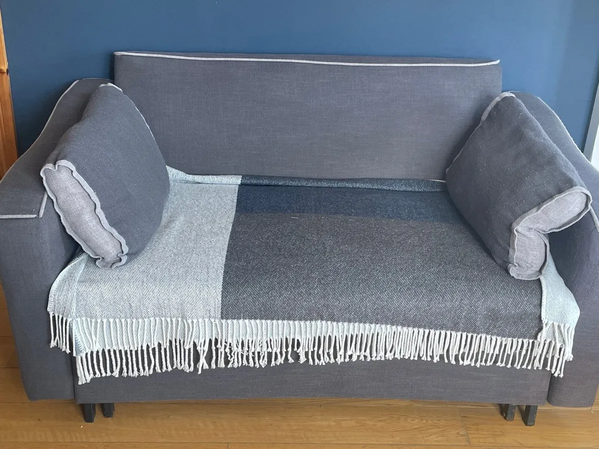Sofabed - Image 1