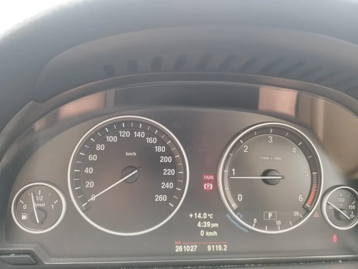 BMW 520d - Image 2