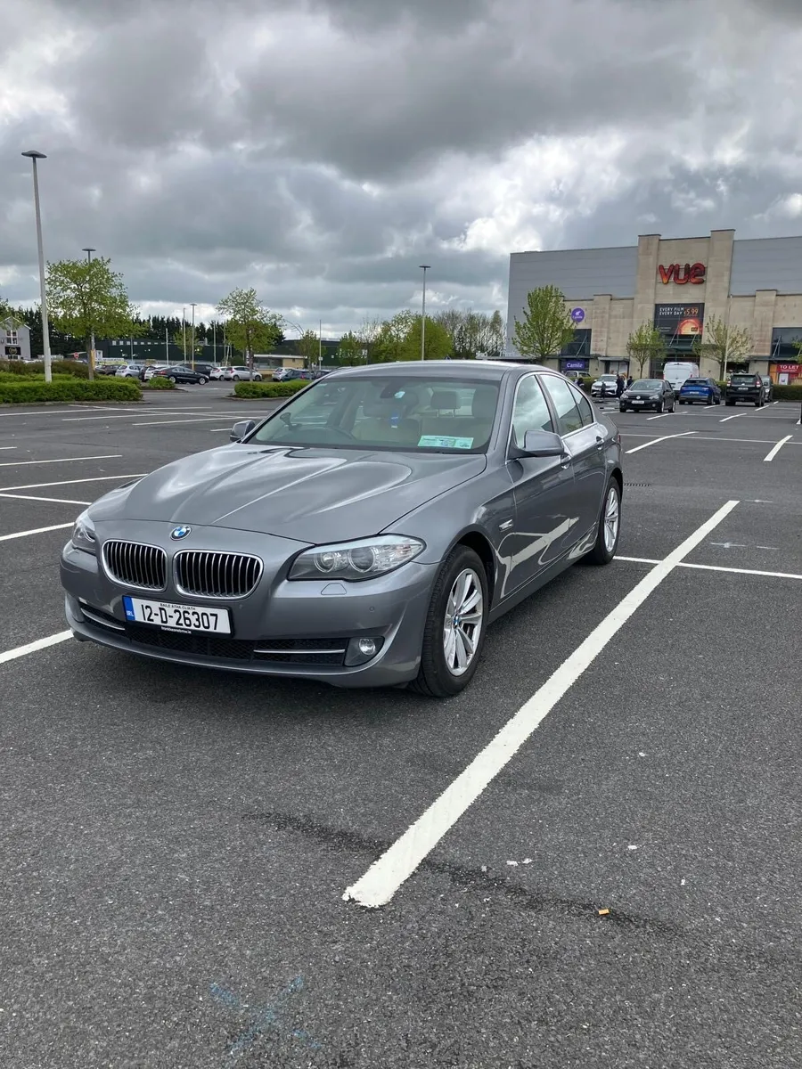 BMW 520d - Image 1