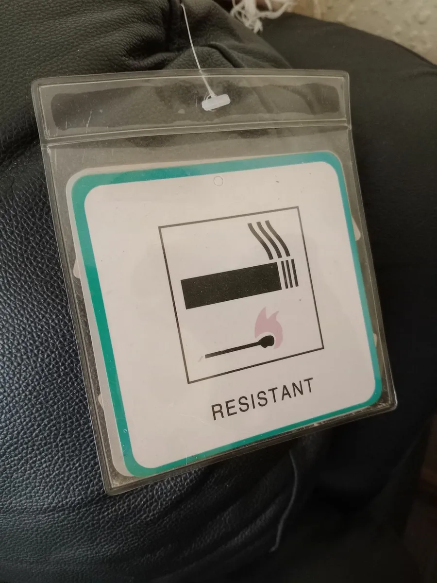 Real leather 2 seater very heavy - Image 3