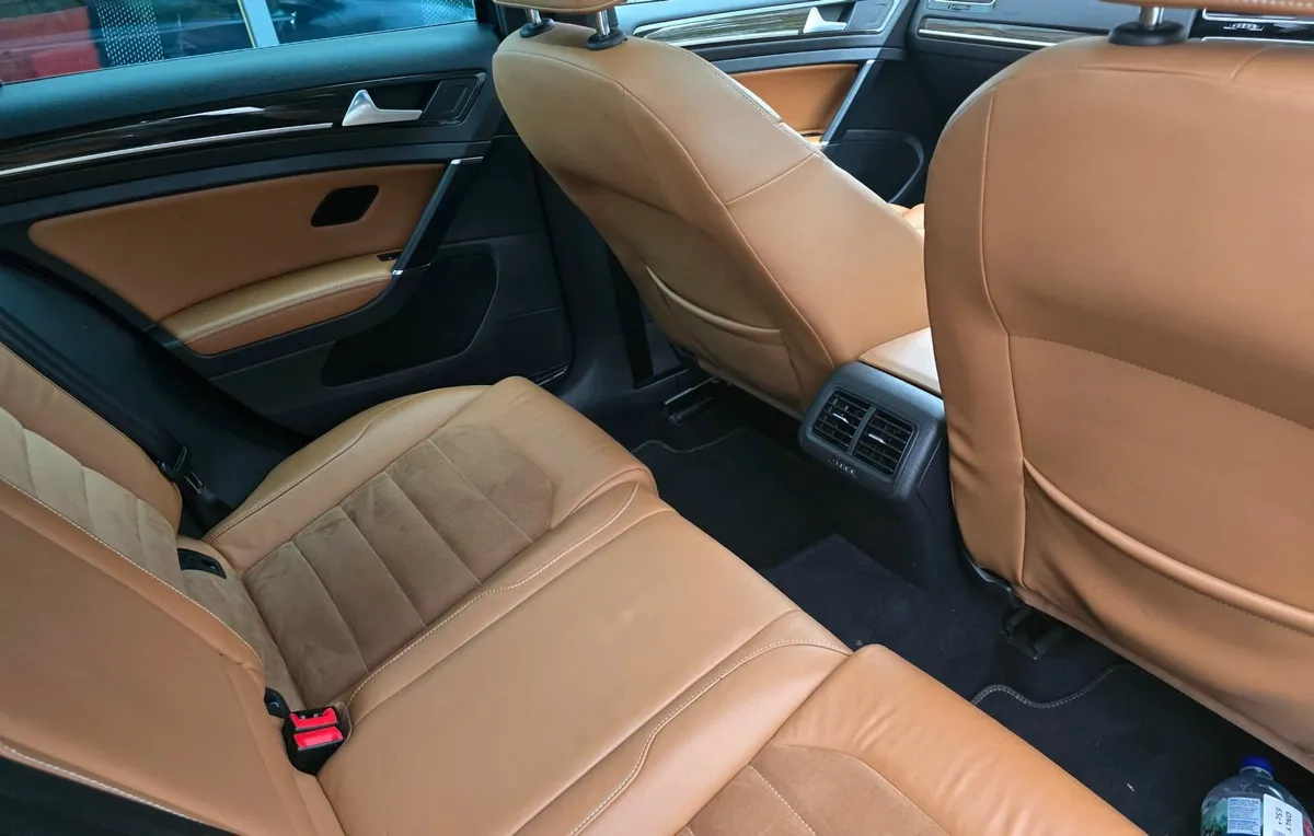 Volkswagen Golf 2015 - Image 2