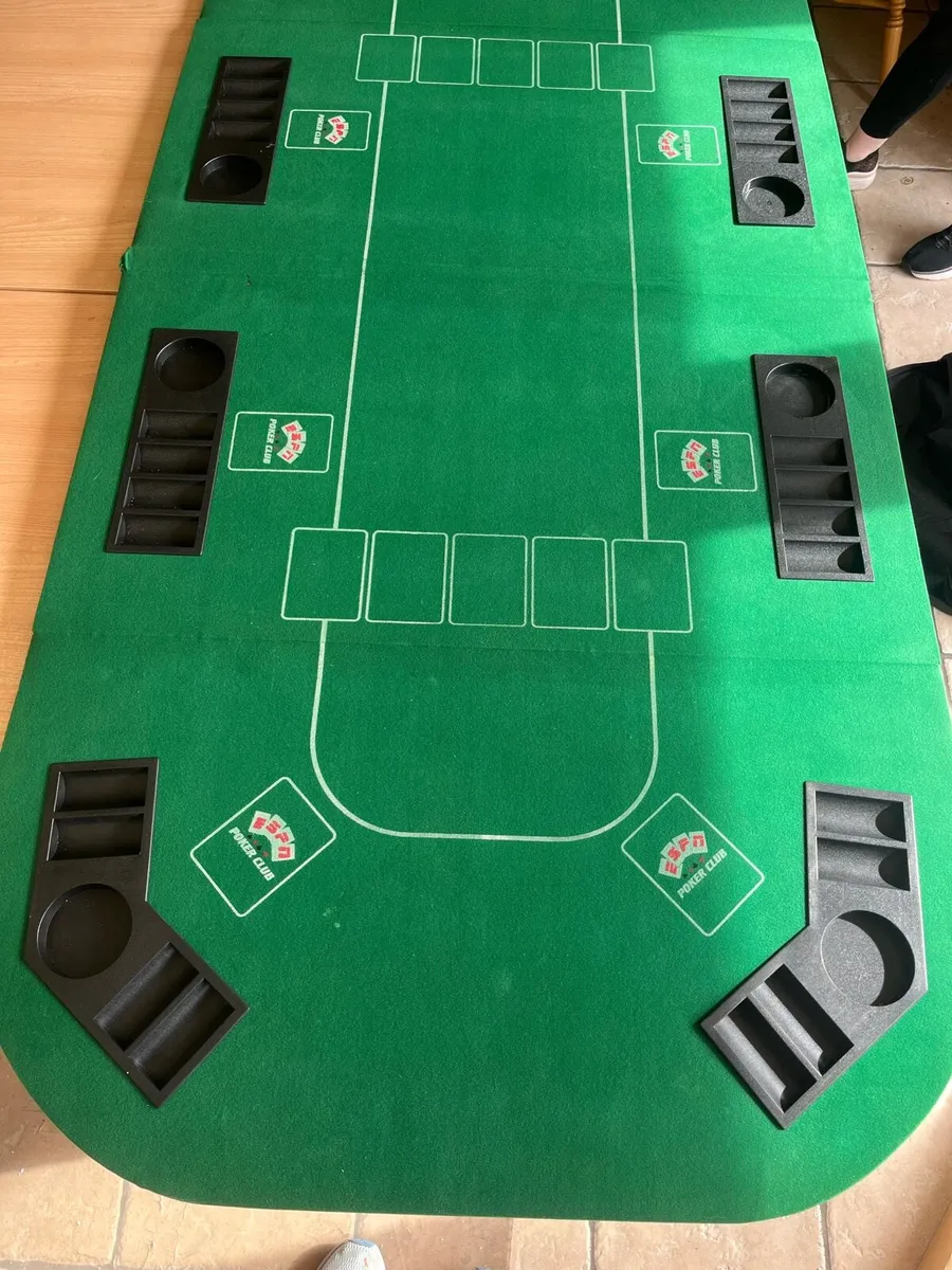 Poker Table - Image 1