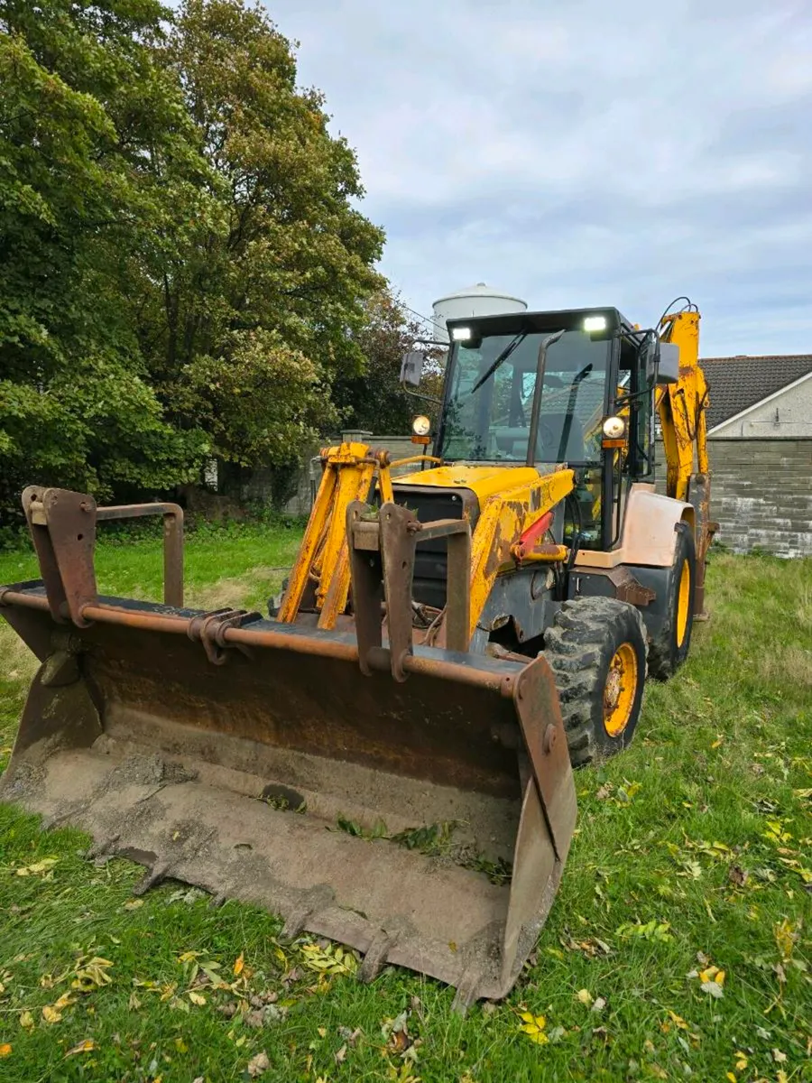 Massey ferguson 750 digger - Image 1