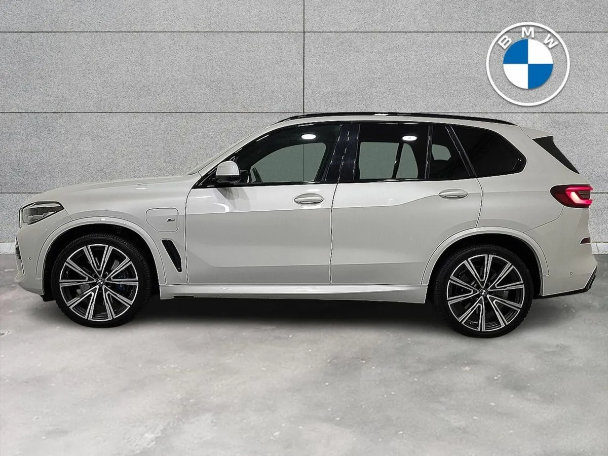 BMW X5 xDrive45e M Sport - Image 4