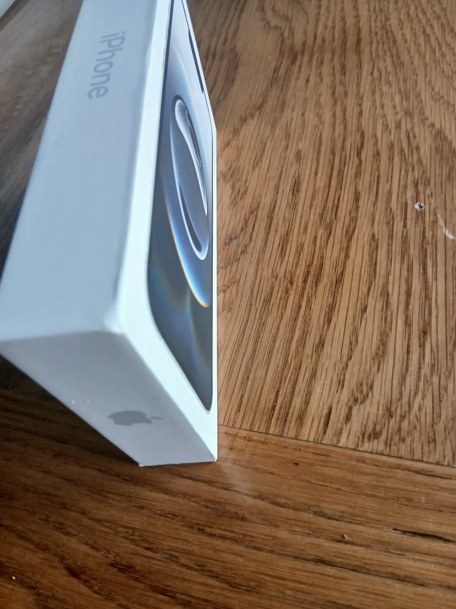 IPHONE 16 E white, Bran New, Sealed Box - Image 1