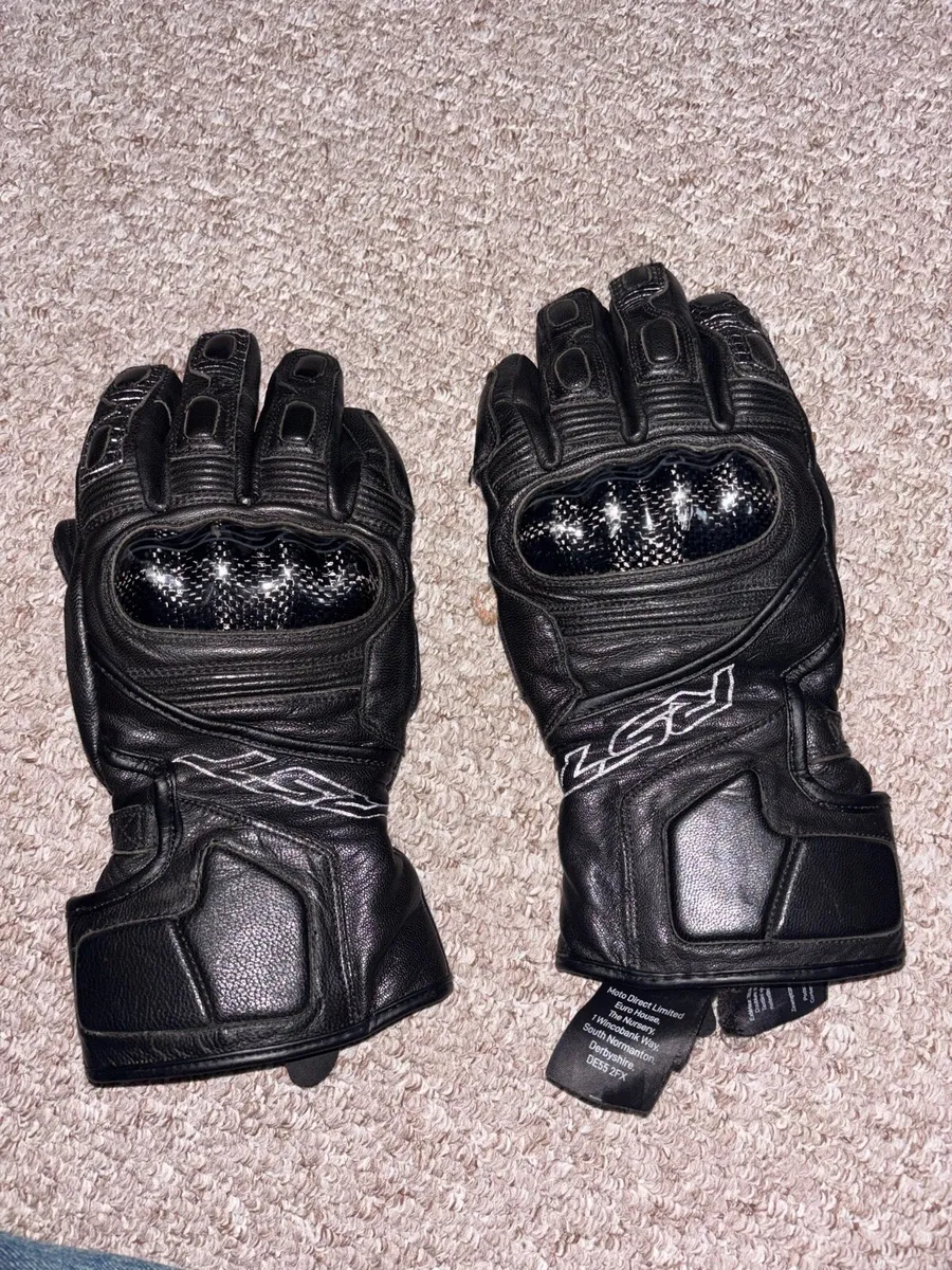 RST motorbike gloves - Image 2