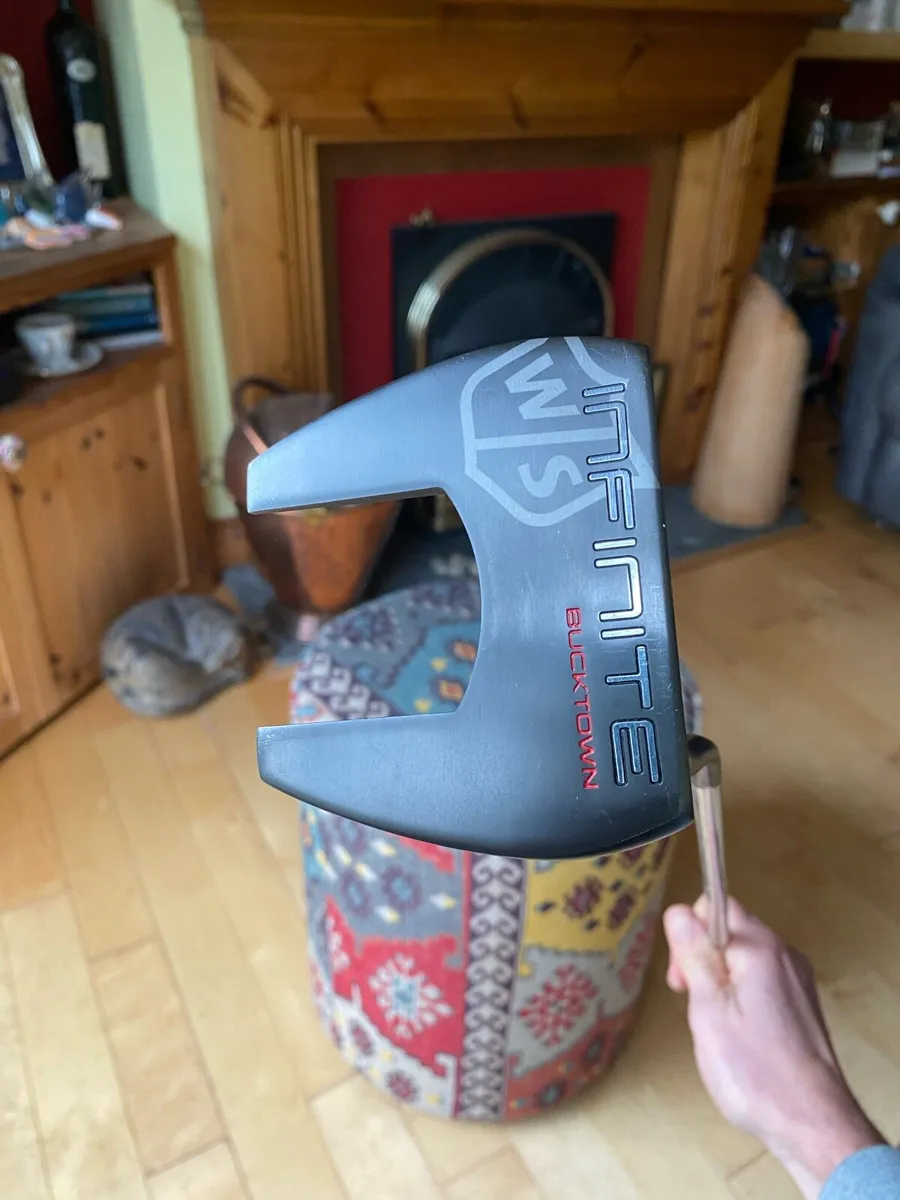 Wilson Infinite Bucktown Putter - Image 3