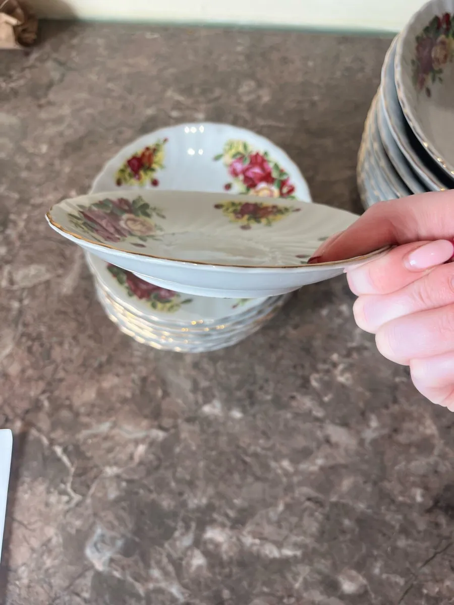 ROYAL NORFOLK China Set - Image 2