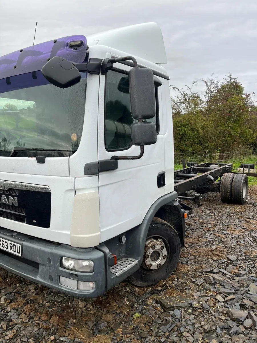 Man truck  180 12 ton - Image 3