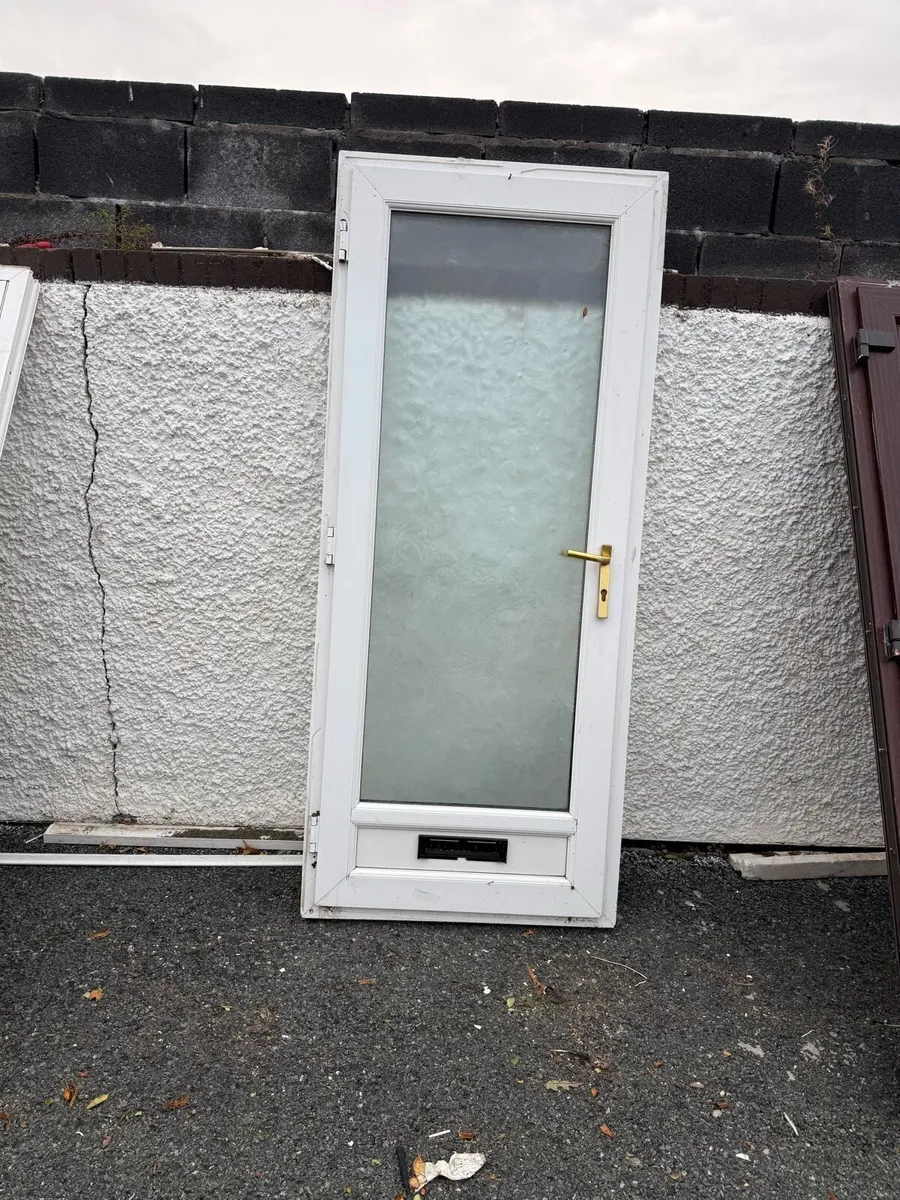 Pvc front door - Image 3