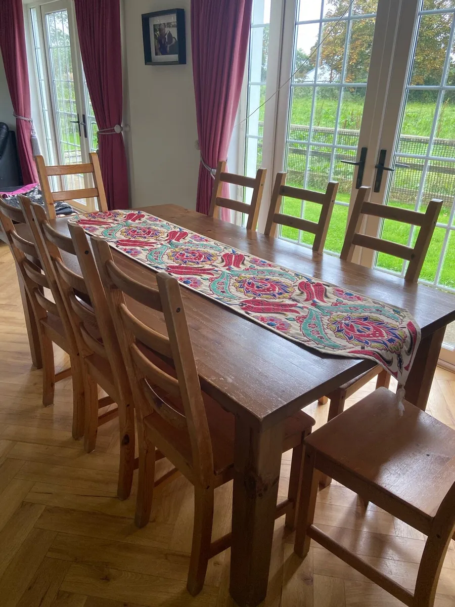 Kitchen Table & Chairs