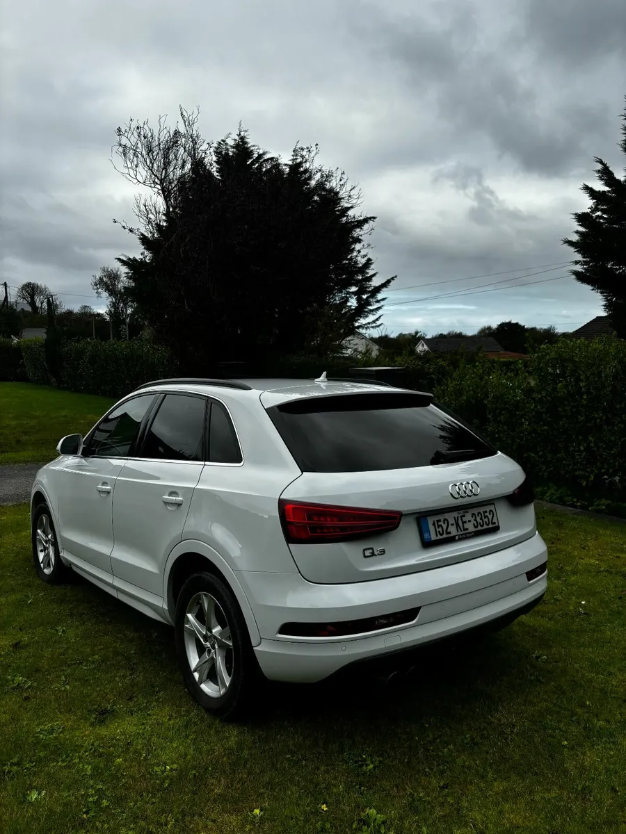 Audi Q3 2015 - Image 2