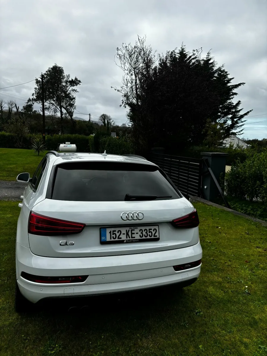 Audi Q3 2015 - Image 3