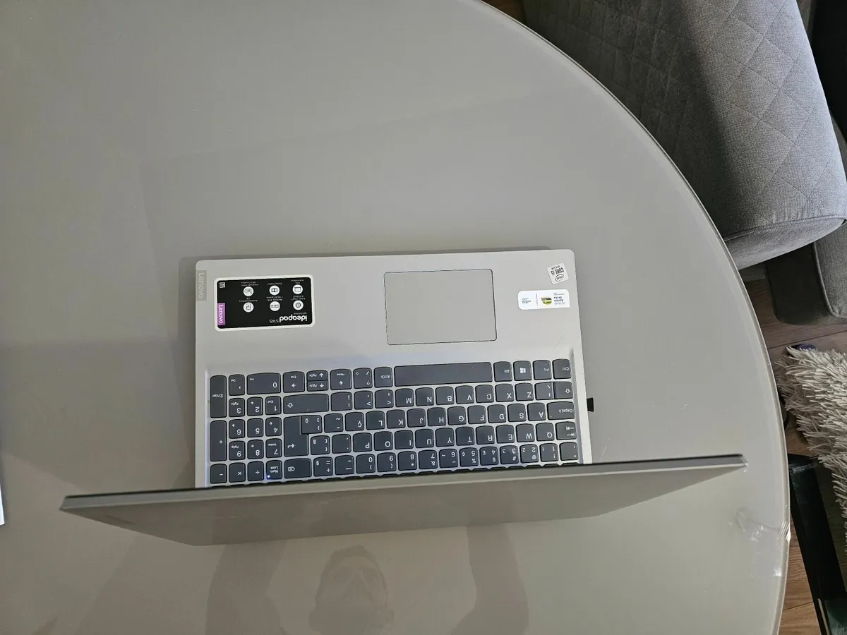 Perfect and almost New Laptop Ideapad S145-15IIL - Image 2