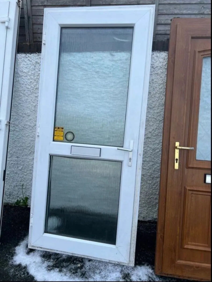 Pvc front door - Image 2