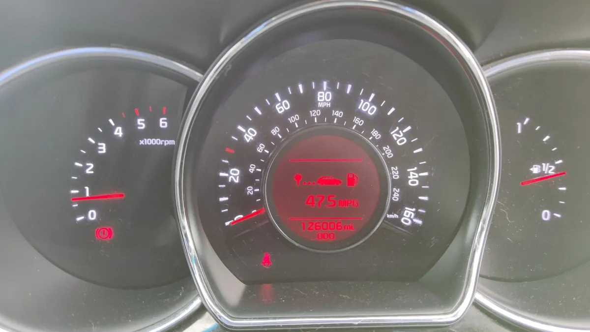 Kia Ceed 2013 - Image 2