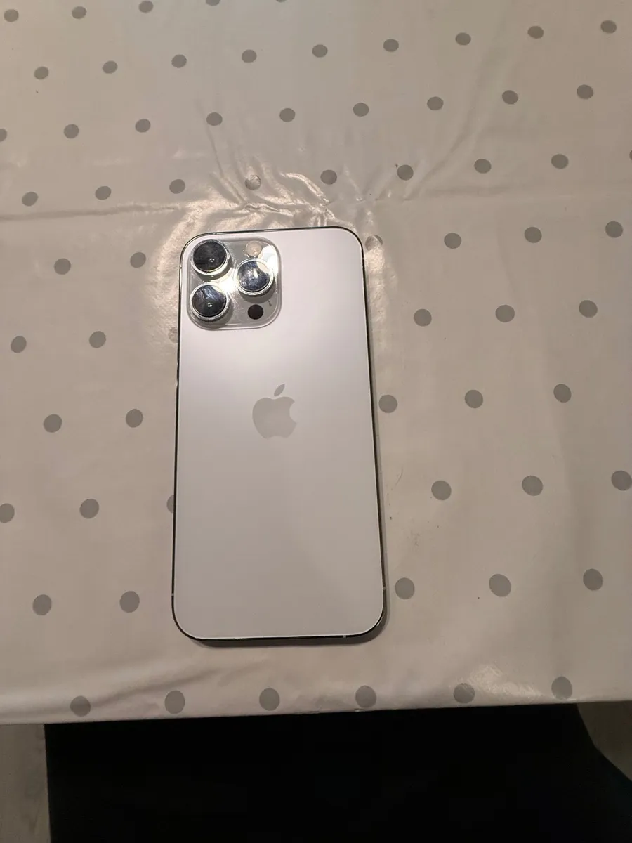 iPhone 14 Pro Max - Image 2