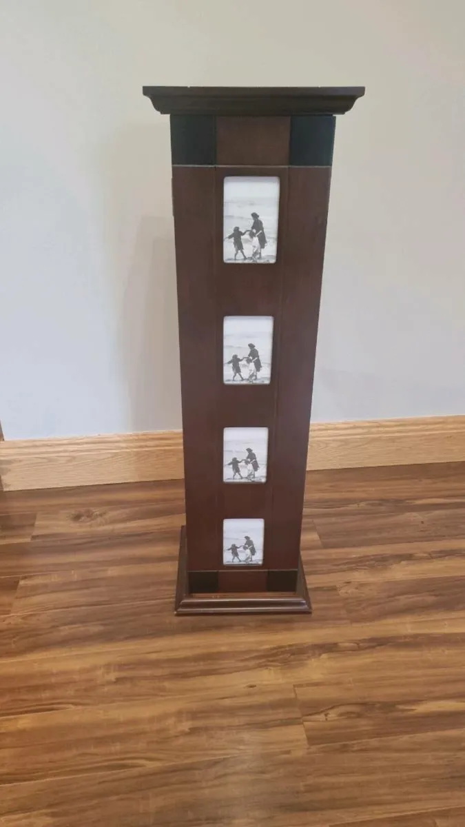 Lamp stand DVD/CD storage - Image 1