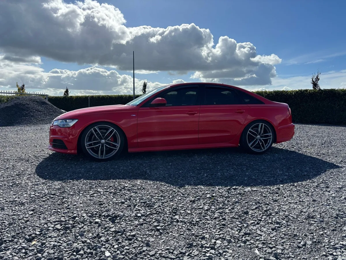 Audi A6 Ultra S-line Black Edition - Image 4