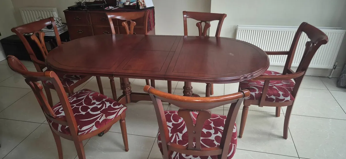 Dinning table - Image 2