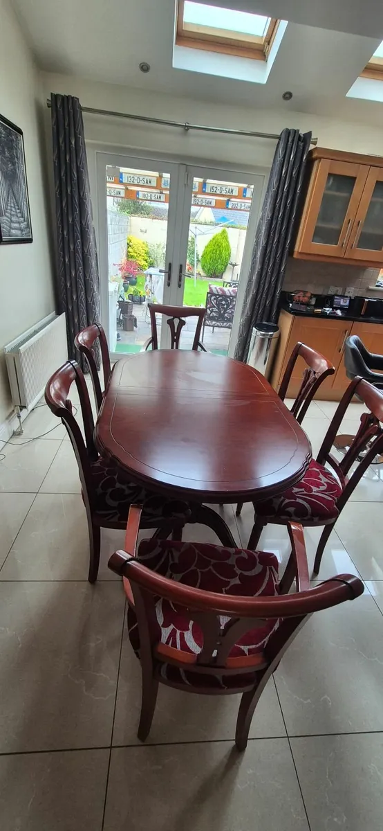 Dinning table - Image 3