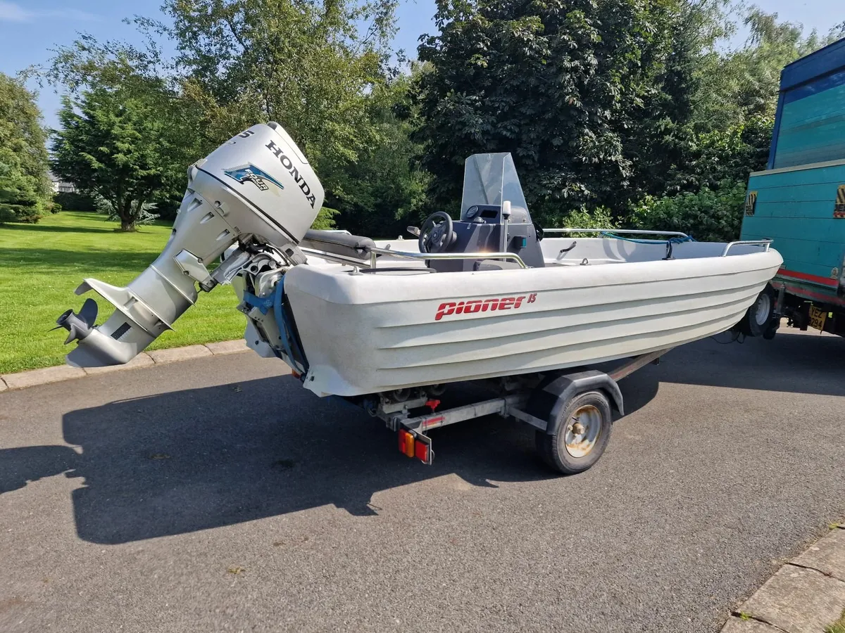 Pioner 15 Boat 25hp outboard with trailer - Image 3