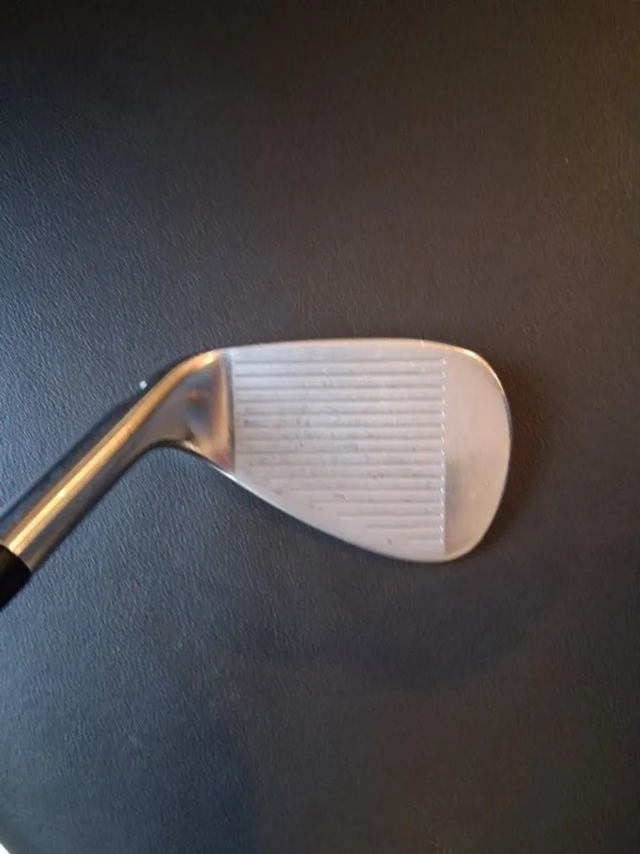 Taylormade 51 degree CB tour wedge - Image 3