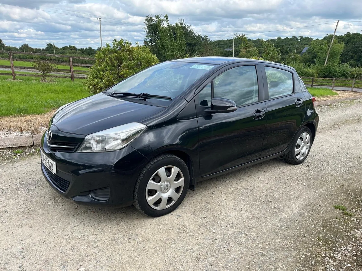 Toyota Yaris 2012 - Image 1