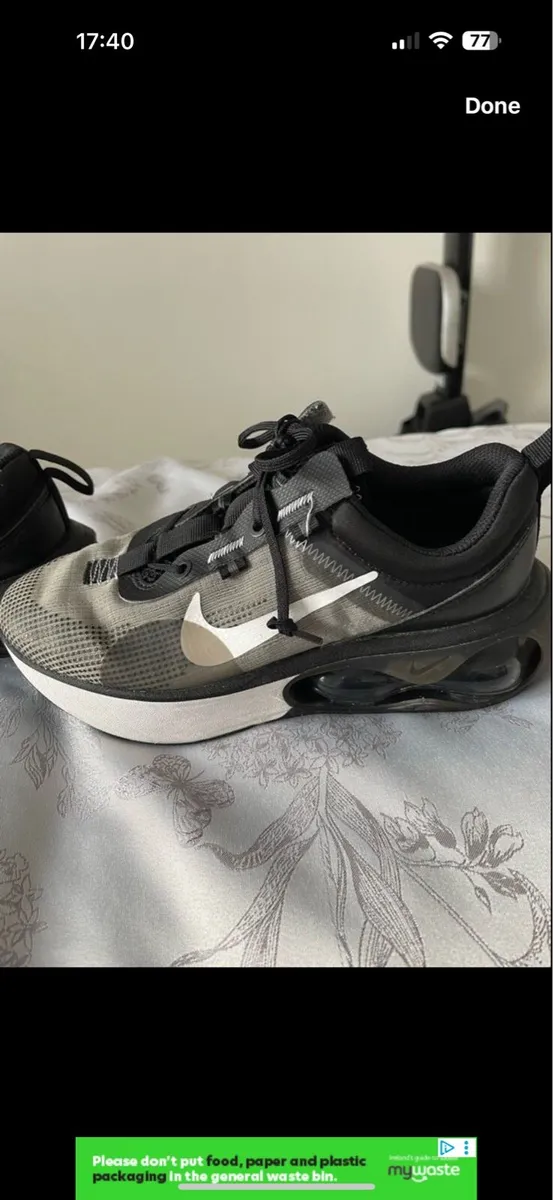 Women’s trainers - Image 1