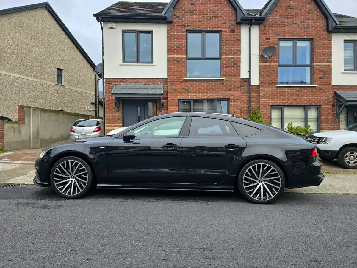 Audi A7 - Image 1