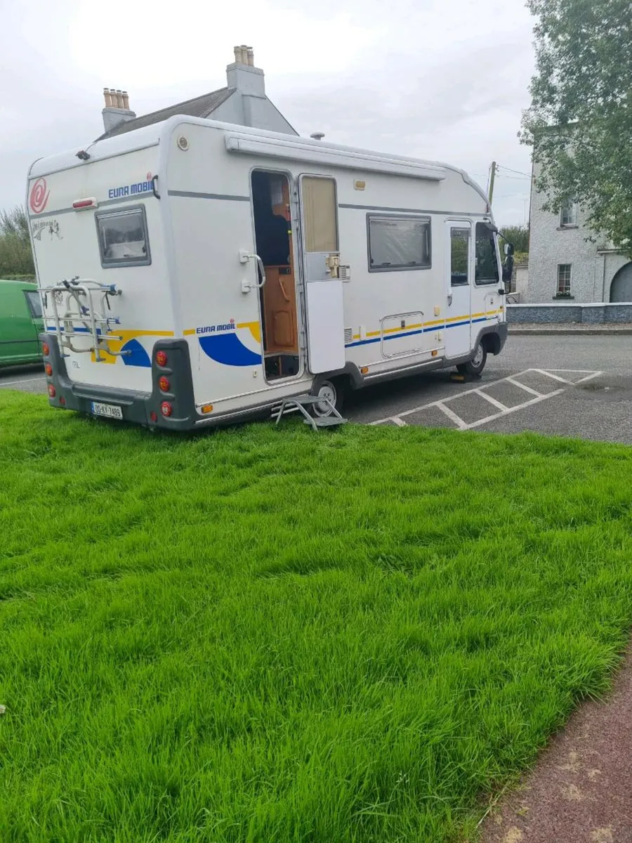 motorhome - Image 2